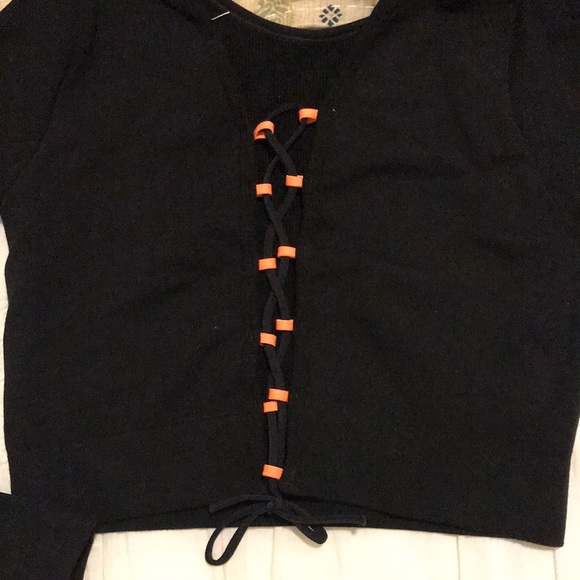 Fabletics Crop Top - Picture 3 of 3